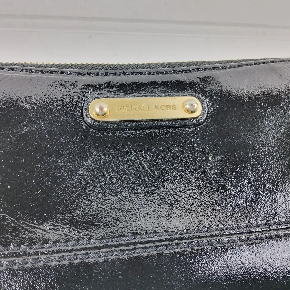 Michael Kors MK Zip Around Full Size Wallet Black